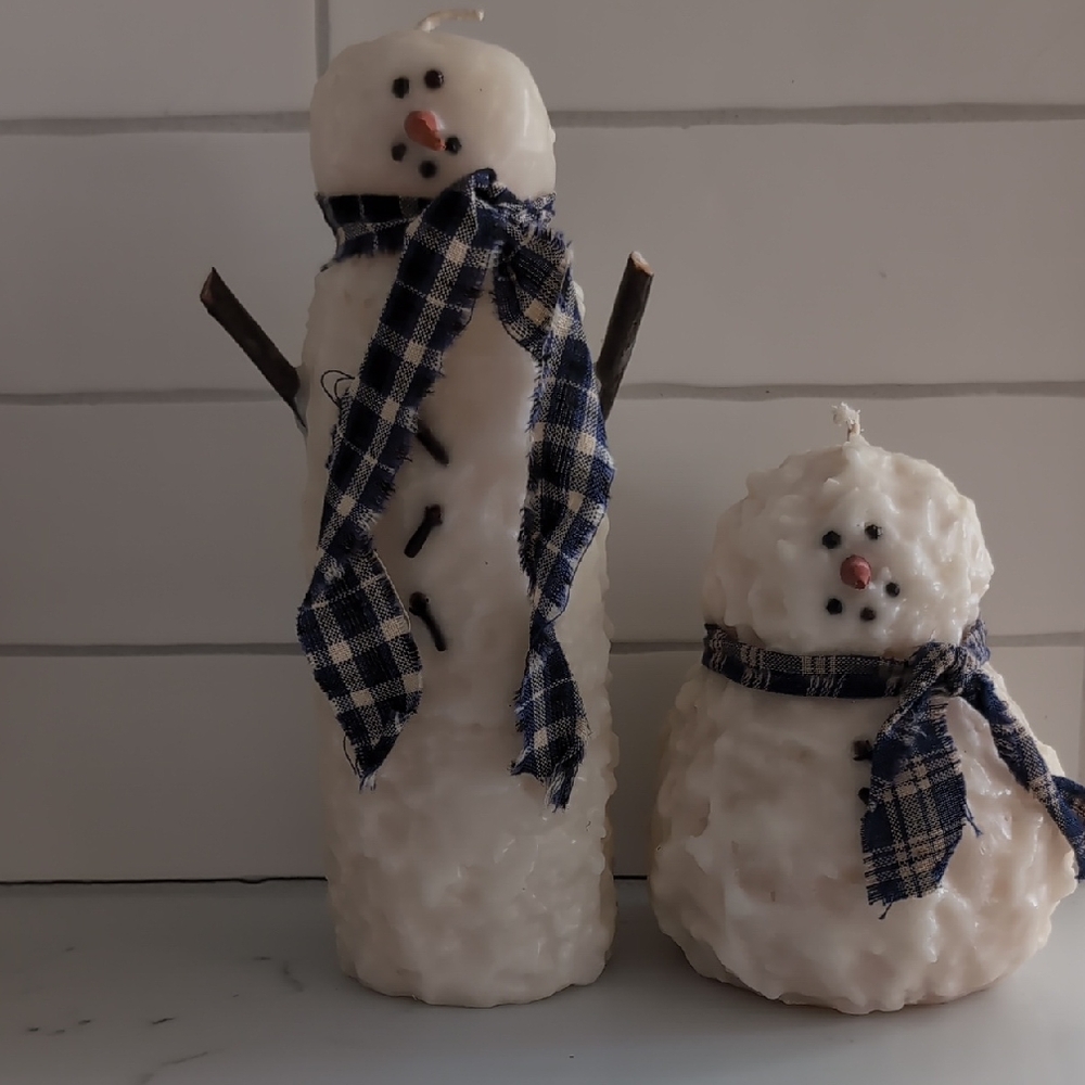 Snowman Candle Set with Blue Scarves
